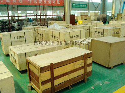 200型鴨飼料（liào）顆粒機發貨照片（piàn）